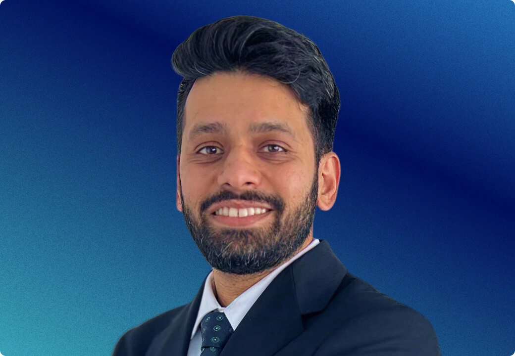 Dr. Alex Carter, Senior Education Consultant